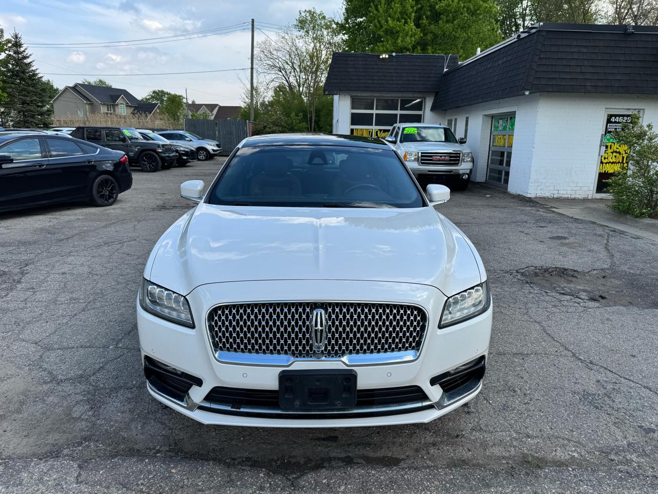 Lincoln Continental Reserve AWD 2017
