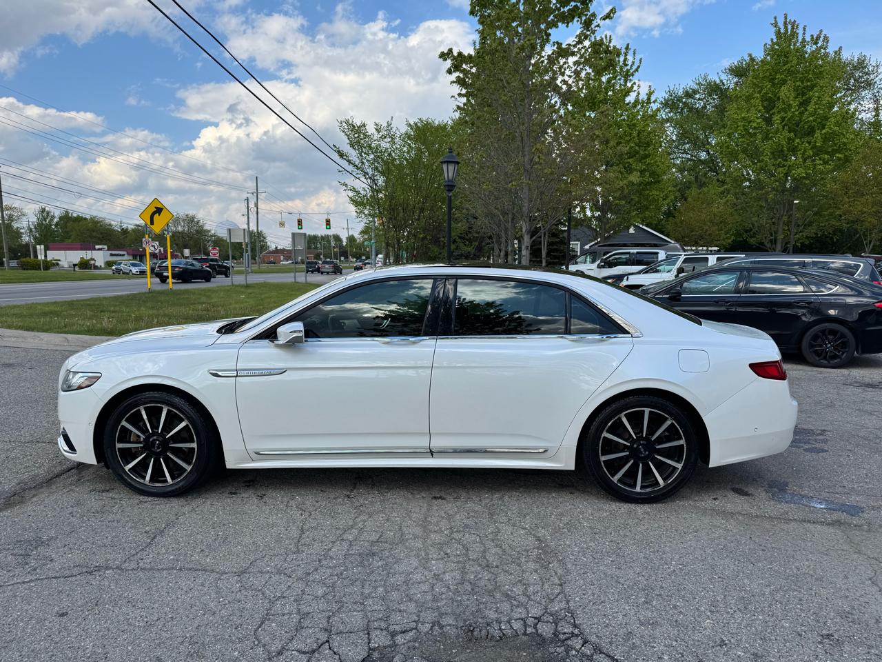 Lincoln Continental Reserve AWD 2017