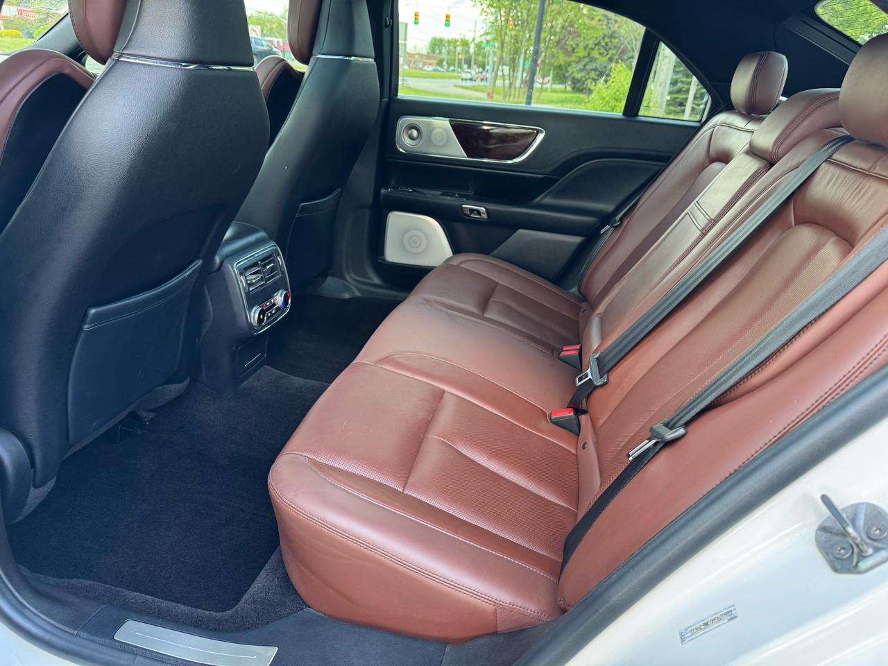 Lincoln Continental Reserve AWD 2017