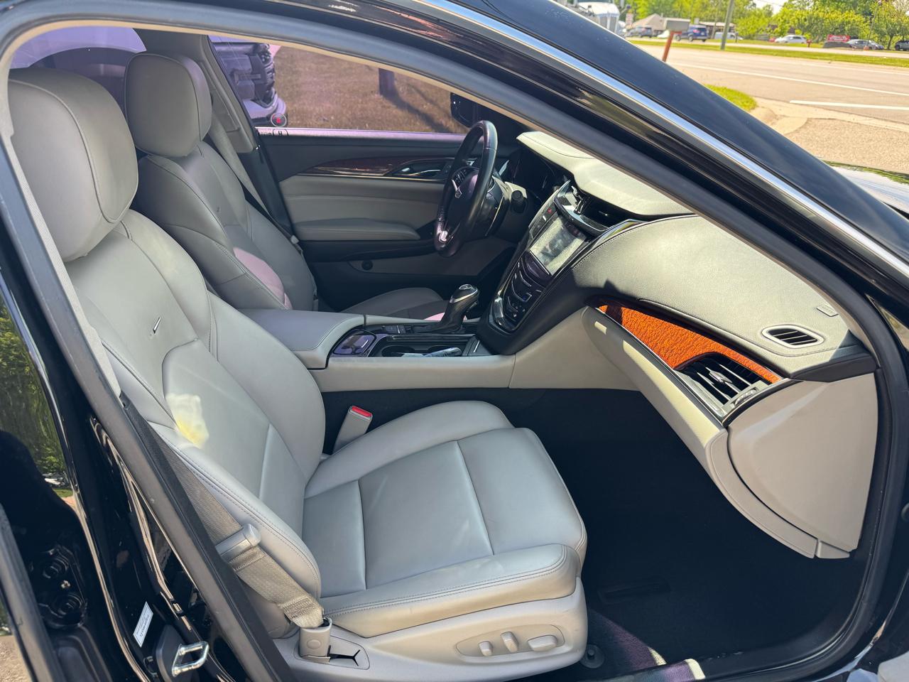 Cadillac CTS 2.0L Turbo RWD 2017