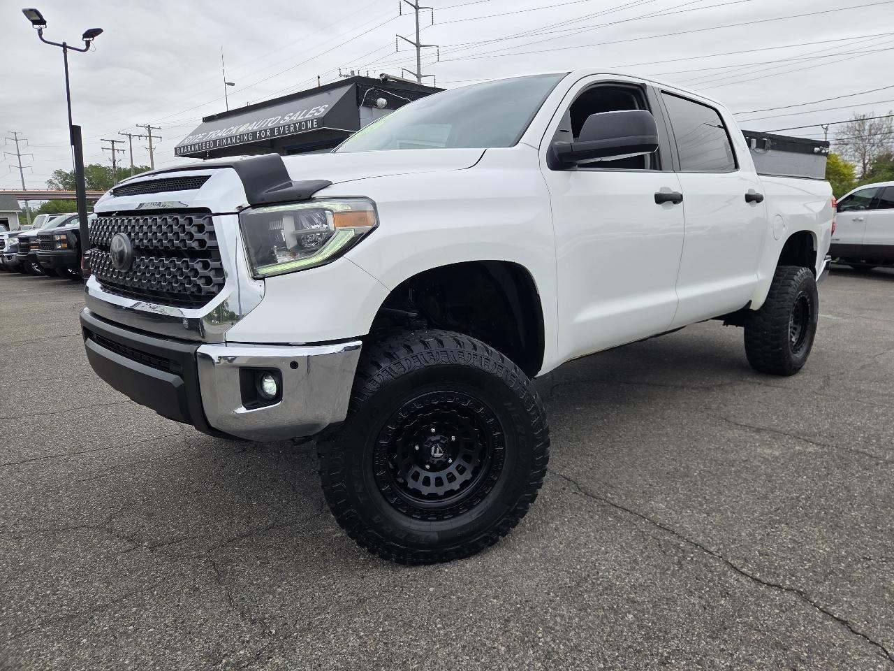 2018 Toyota Tundra SR5 5.7L V8 CrewMax 4WD