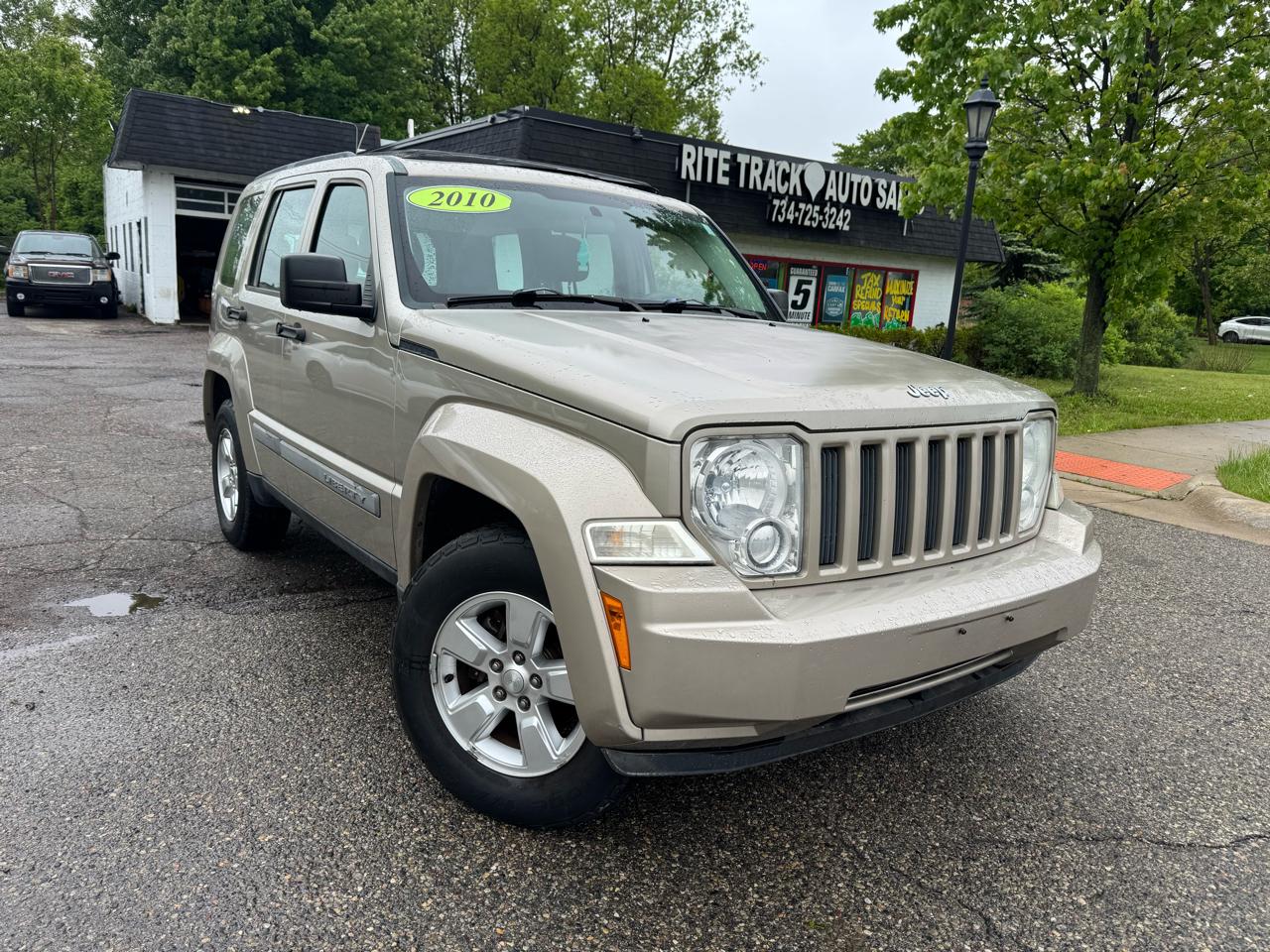 Jeep Liberty Sport 4WD 2010