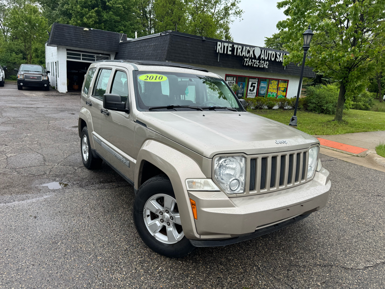 Jeep Liberty Sport 4WD 2010