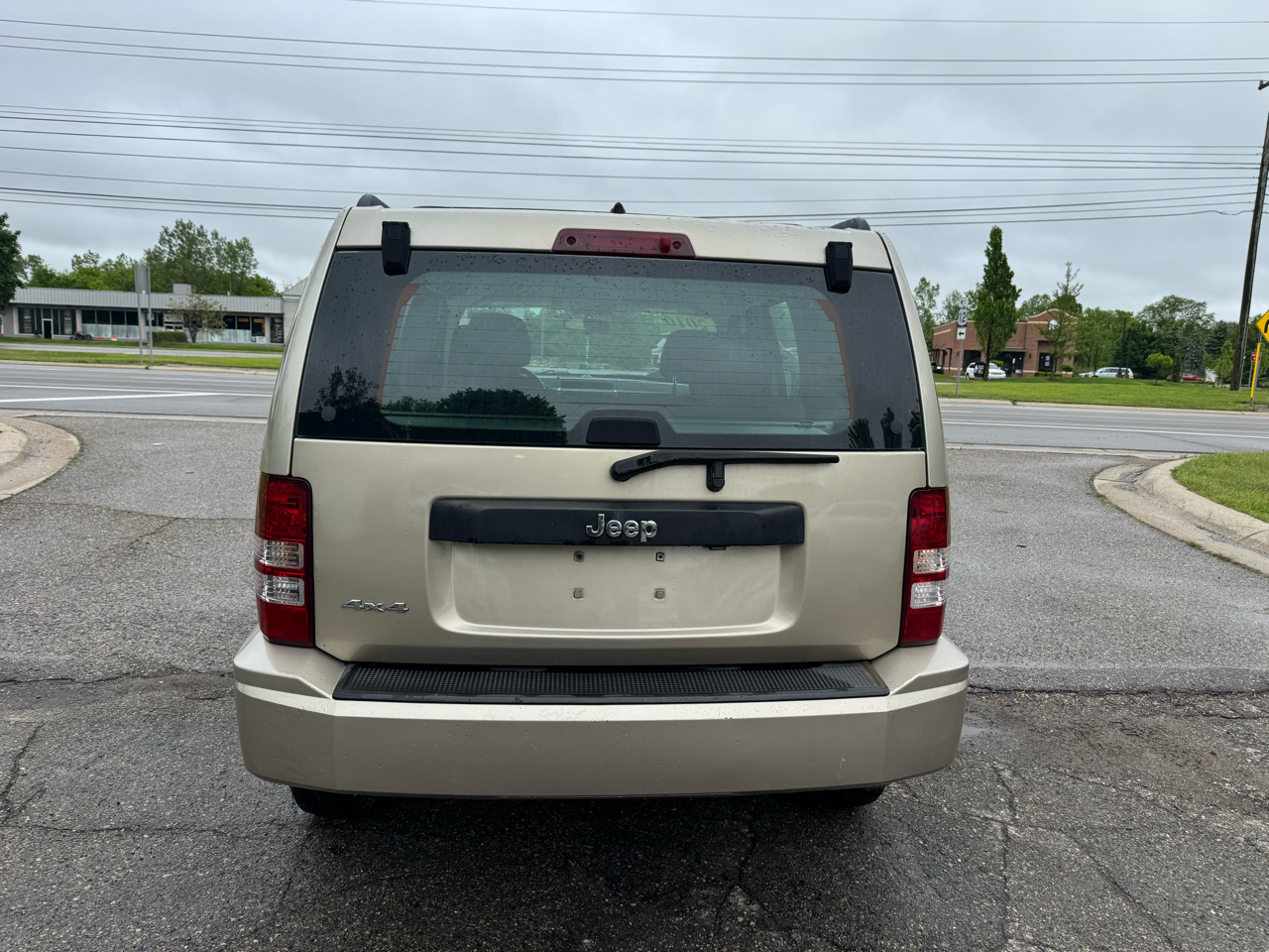 Jeep Liberty Sport 4WD 2010