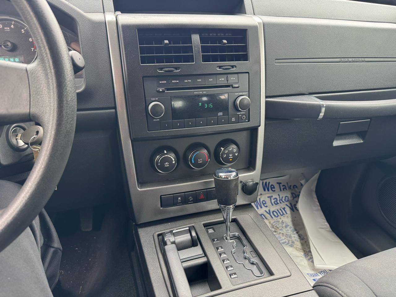 Jeep Liberty Sport 4WD 2010