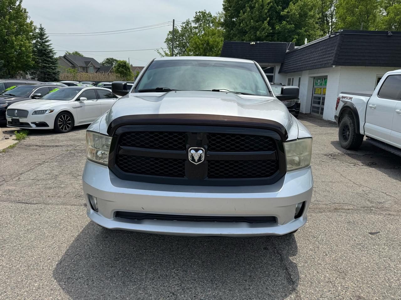 RAM 1500 Tradesman Crew Cab SWB 4WD 2014