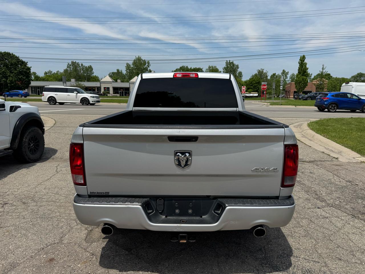 RAM 1500 Tradesman Crew Cab SWB 4WD 2014