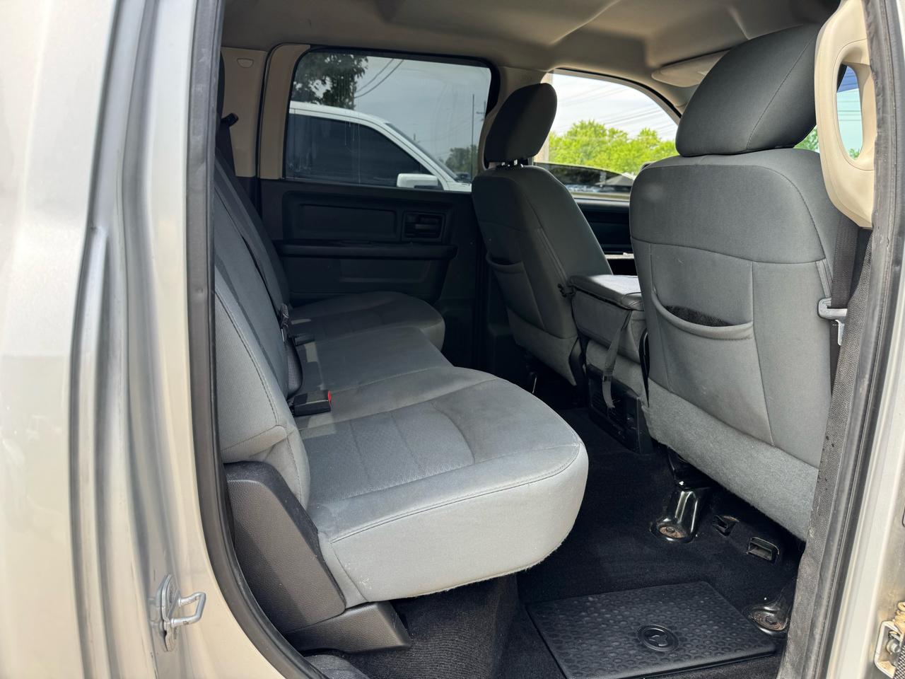 RAM 1500 Tradesman Crew Cab SWB 4WD 2014