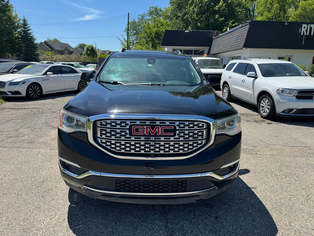 GMC Acadia Denali AWD 2019