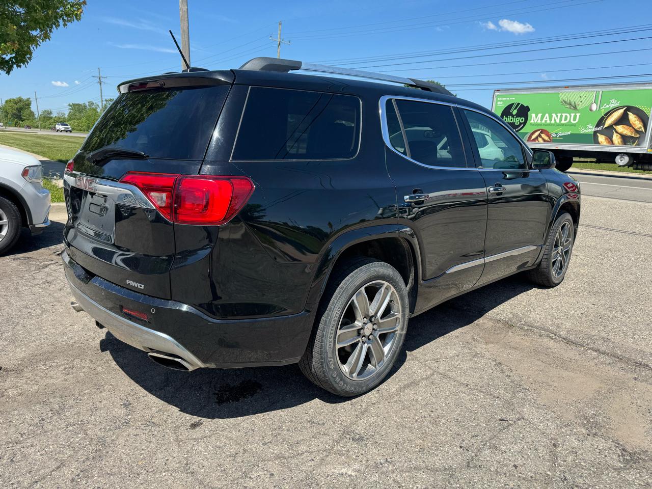 GMC Acadia Denali AWD 2019