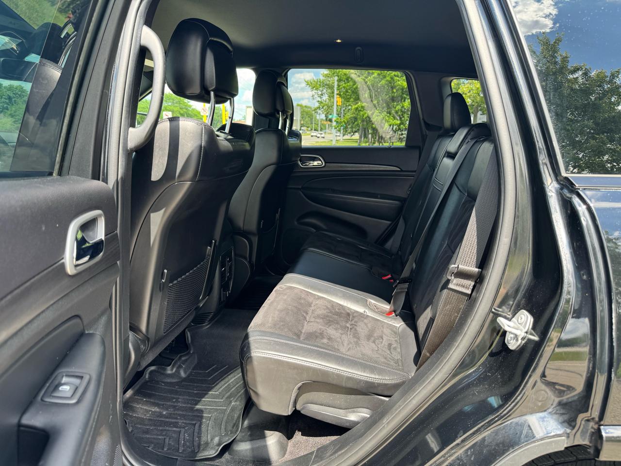 Jeep Grand Cherokee Laredo 4WD 2018