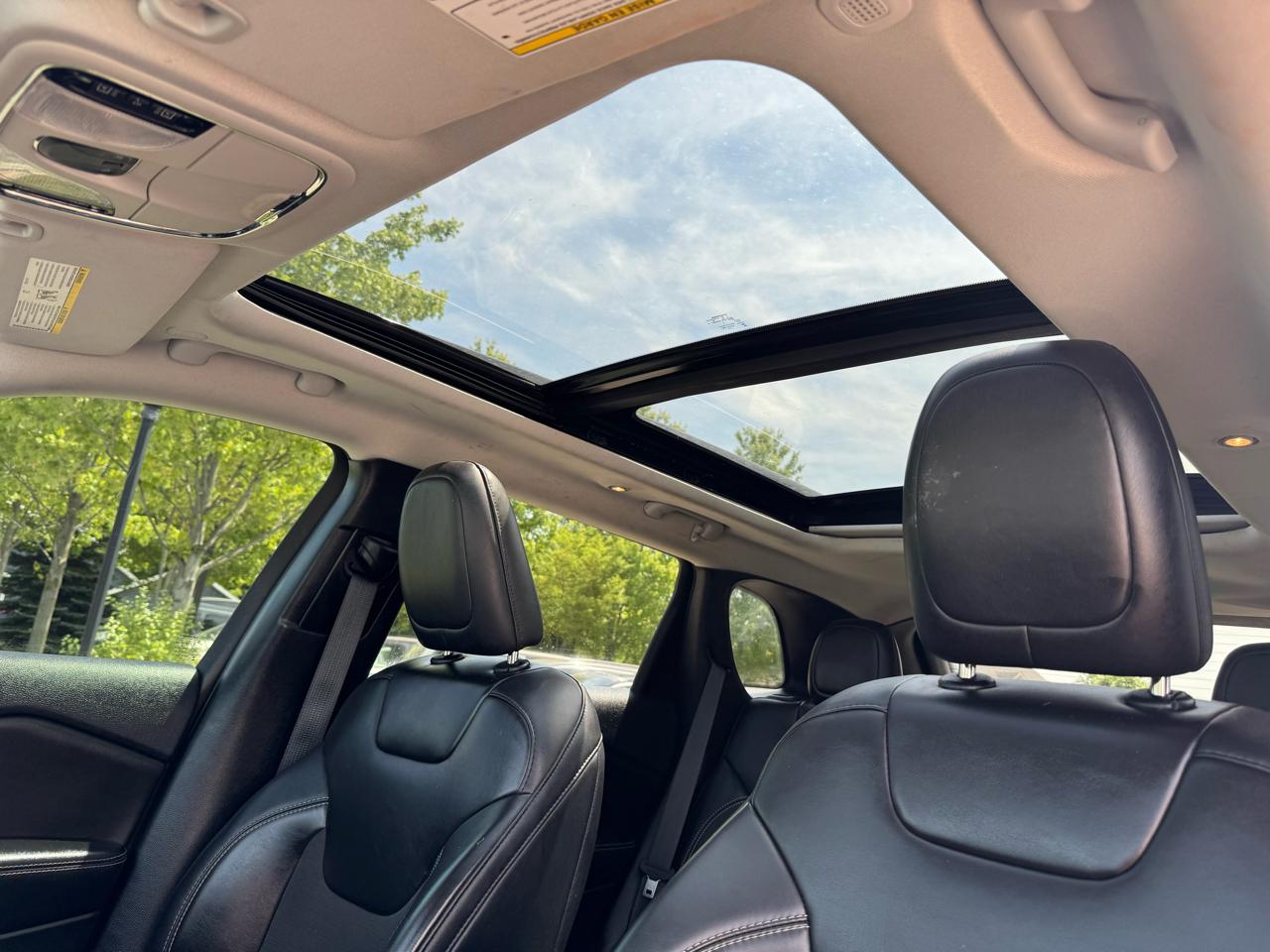 Jeep Cherokee Sport 4WD 2022