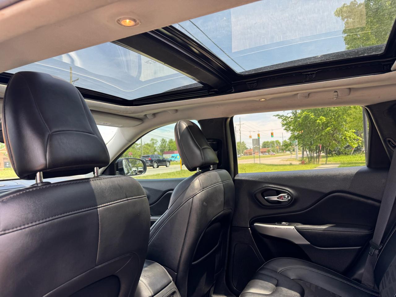 Jeep Cherokee Sport 4WD 2022
