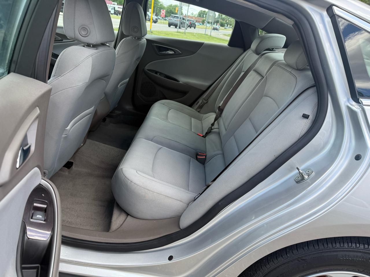 Chevrolet Malibu LS 2017