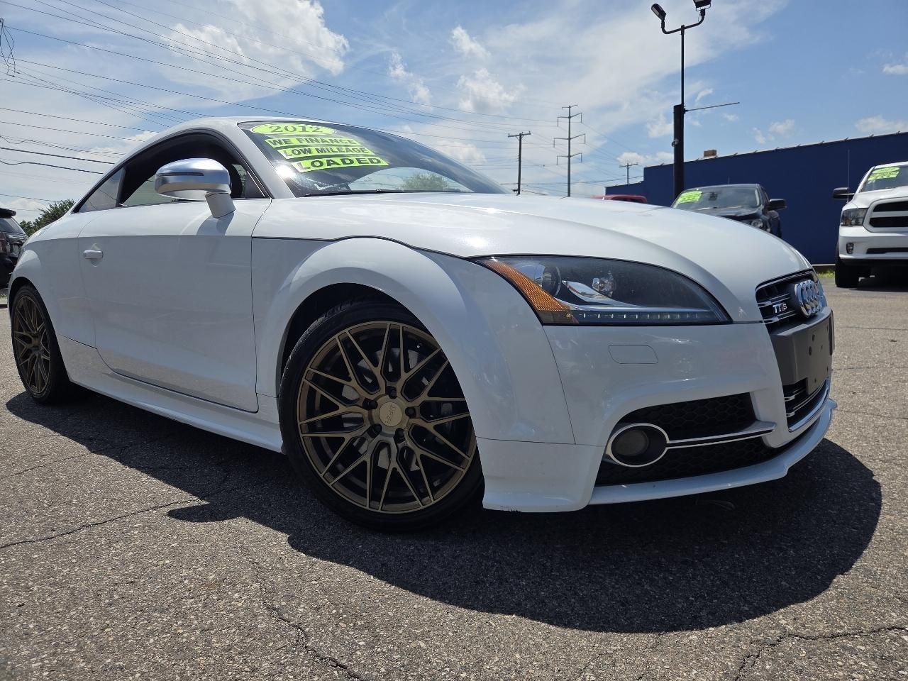 Audi TT S 2.0T quattro S tronic 2012