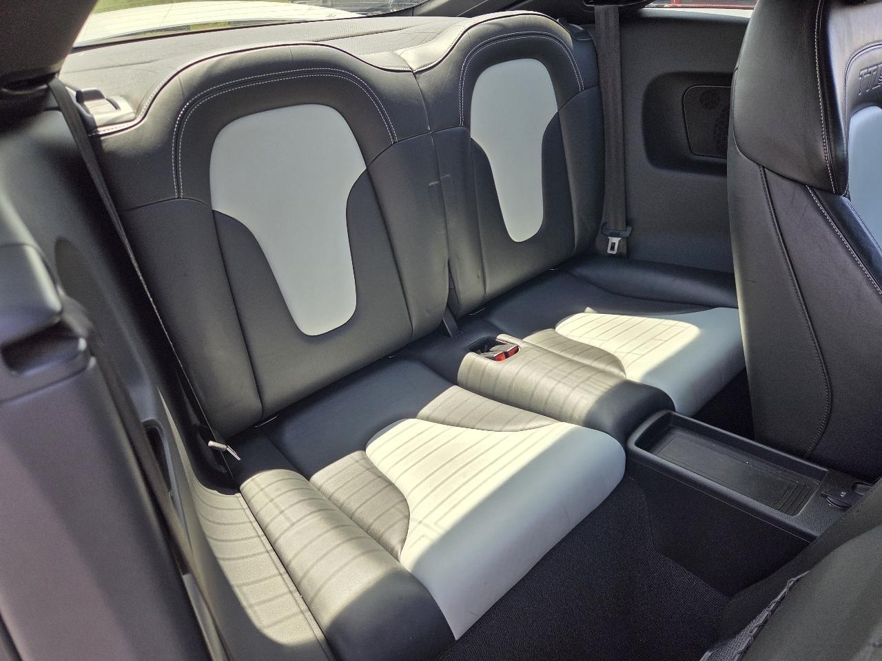 Audi TT S 2.0T quattro S tronic 2012