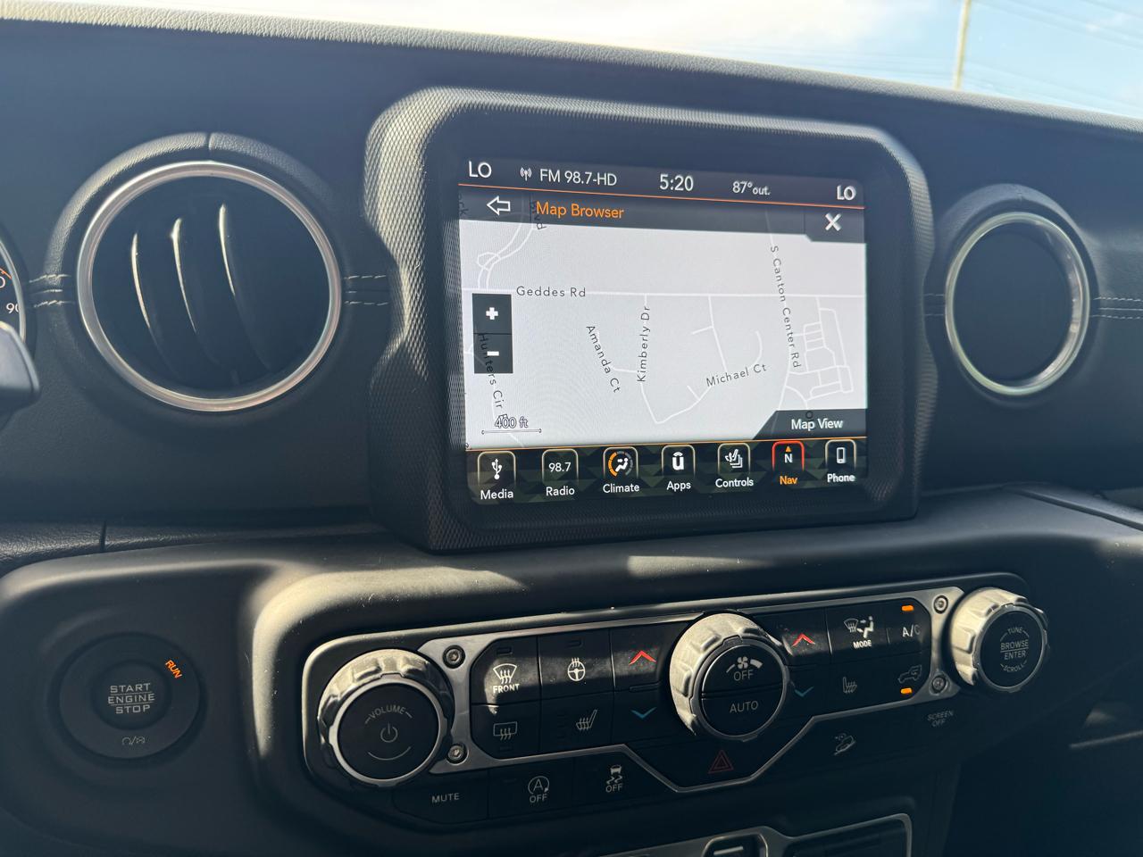 Jeep Wrangler Unlimited Sahara 2018