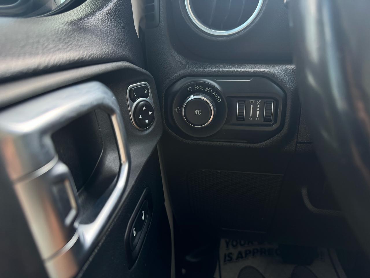 Jeep Wrangler Unlimited Sahara 2018