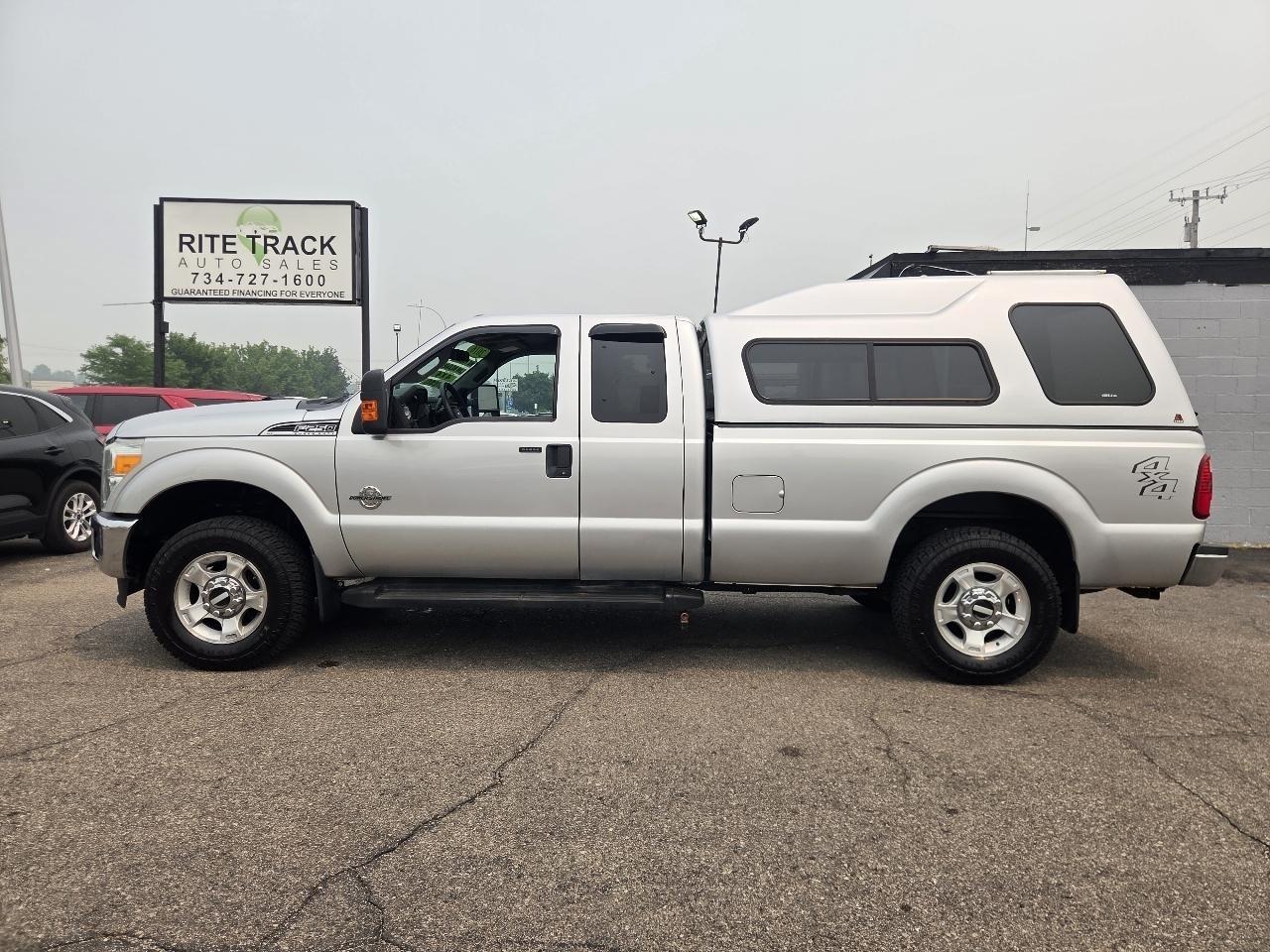 Ford F-250 SD XLT SuperCab 4WD 2016