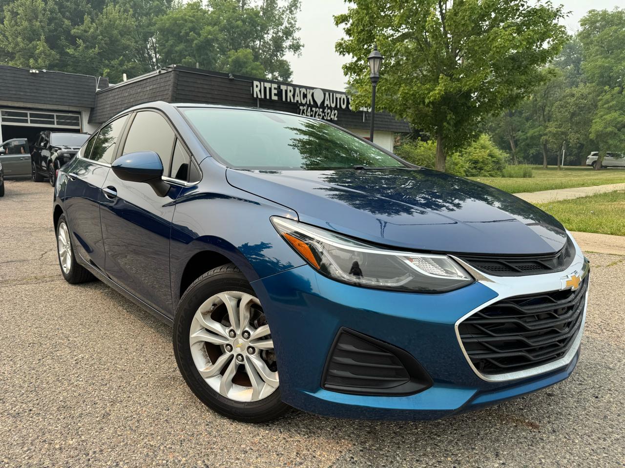 2019 Chevrolet Cruze LT Auto