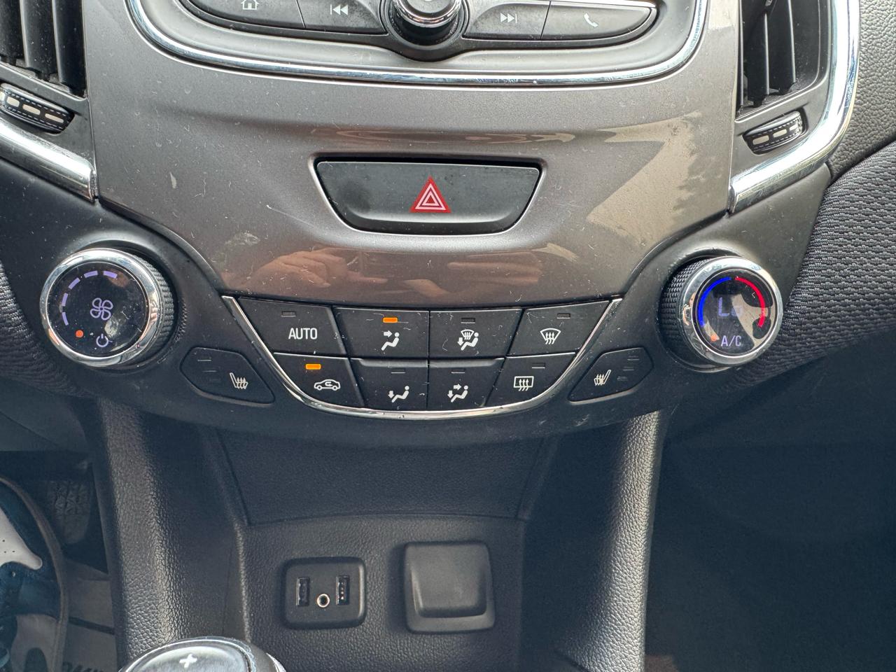 Chevrolet Cruze LT Auto 2019