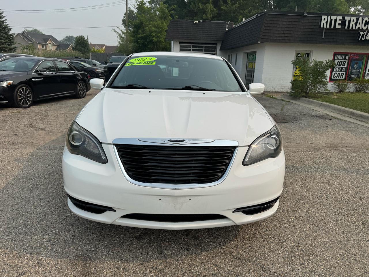 Chrysler 200 Touring 2013