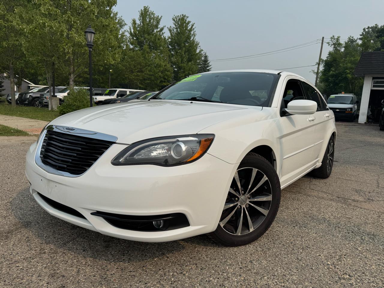 Chrysler 200 Touring 2013