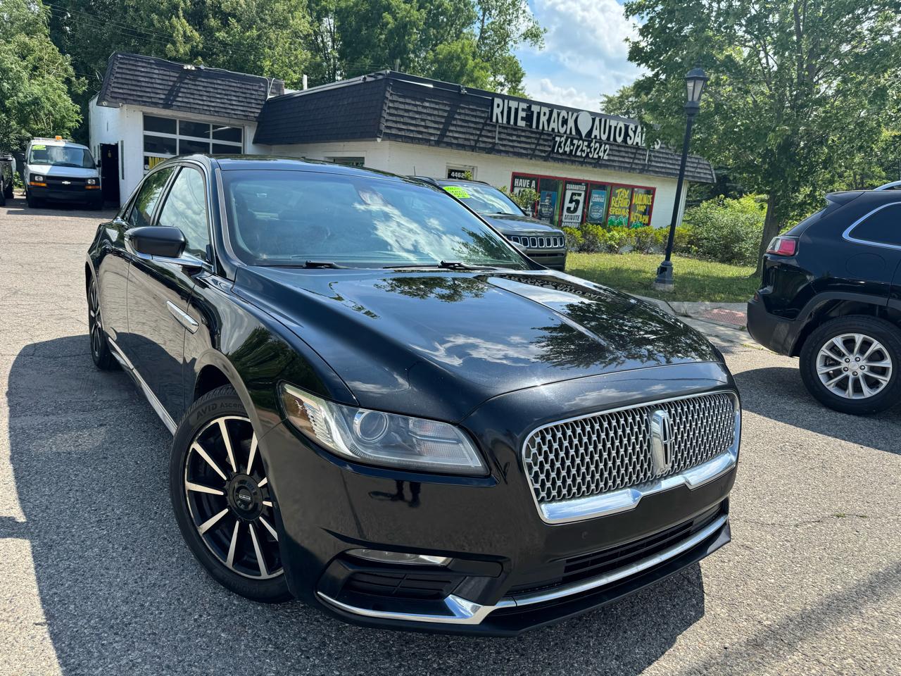 Lincoln Continental Reserve AWD 2017