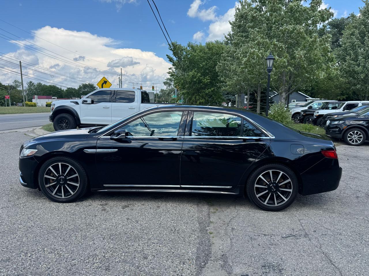 Lincoln Continental Reserve AWD 2017