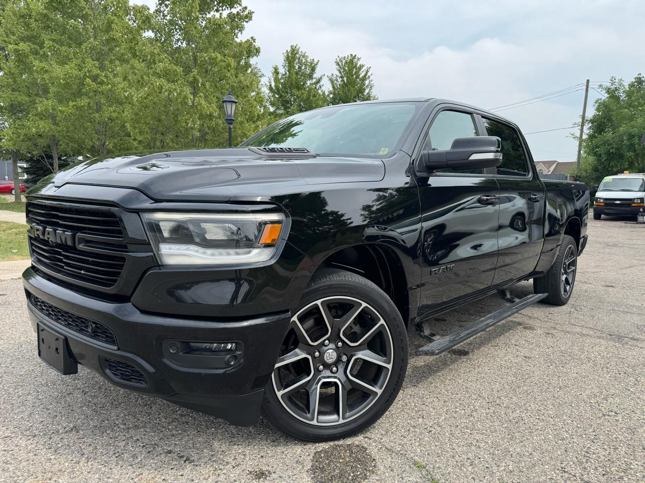 RAM 1500 Sport Crew Cab LWB 4WD 2019