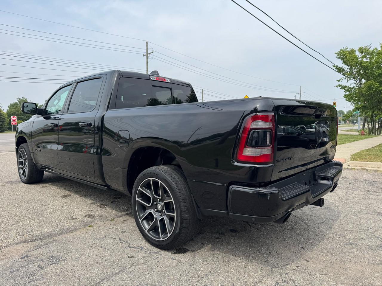 RAM 1500 Sport Crew Cab LWB 4WD 2019