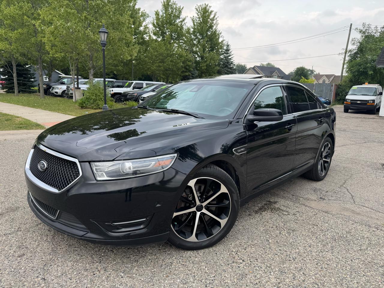 Ford Taurus SHO AWD 2016