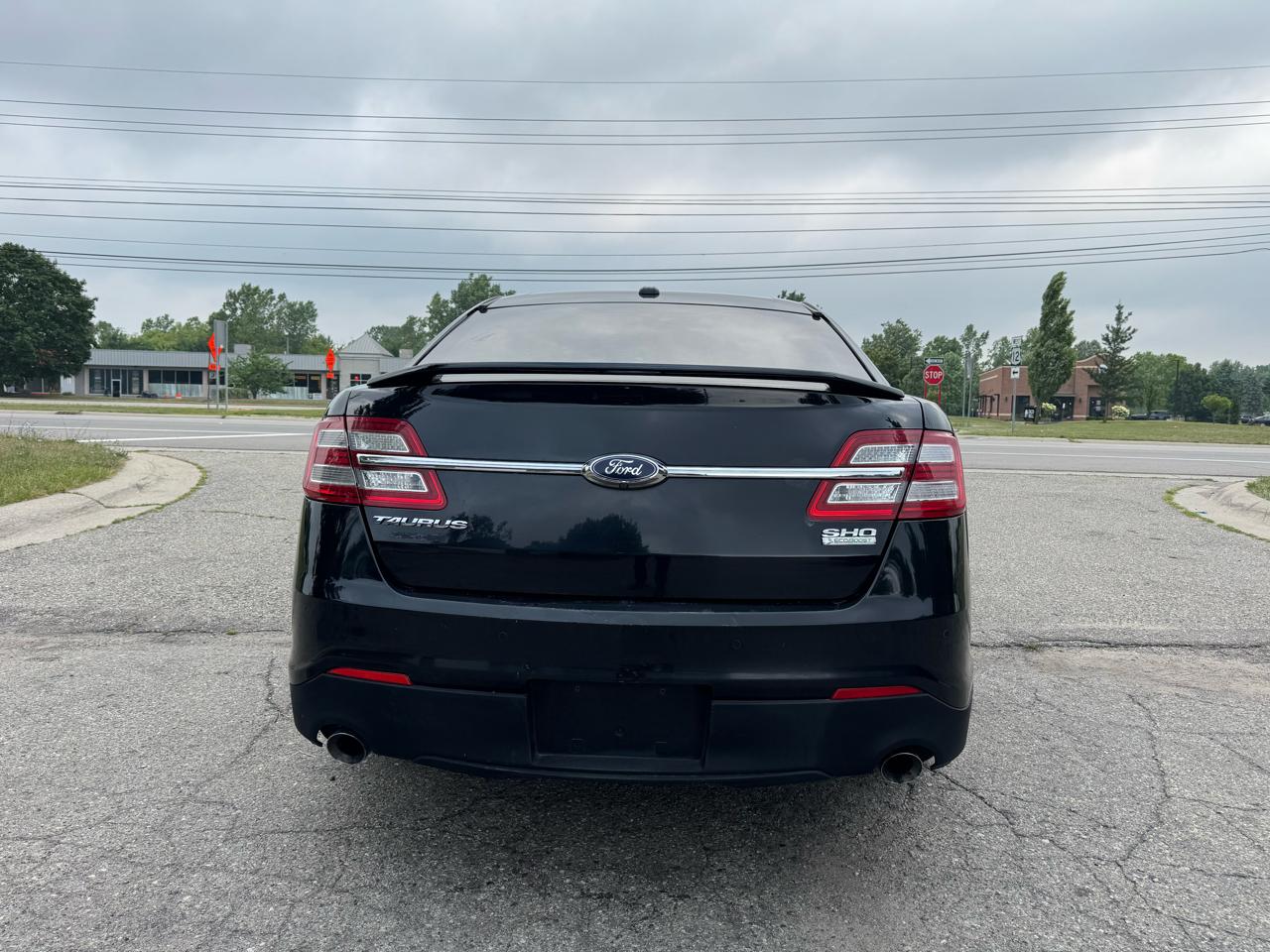 Ford Taurus SHO AWD 2016