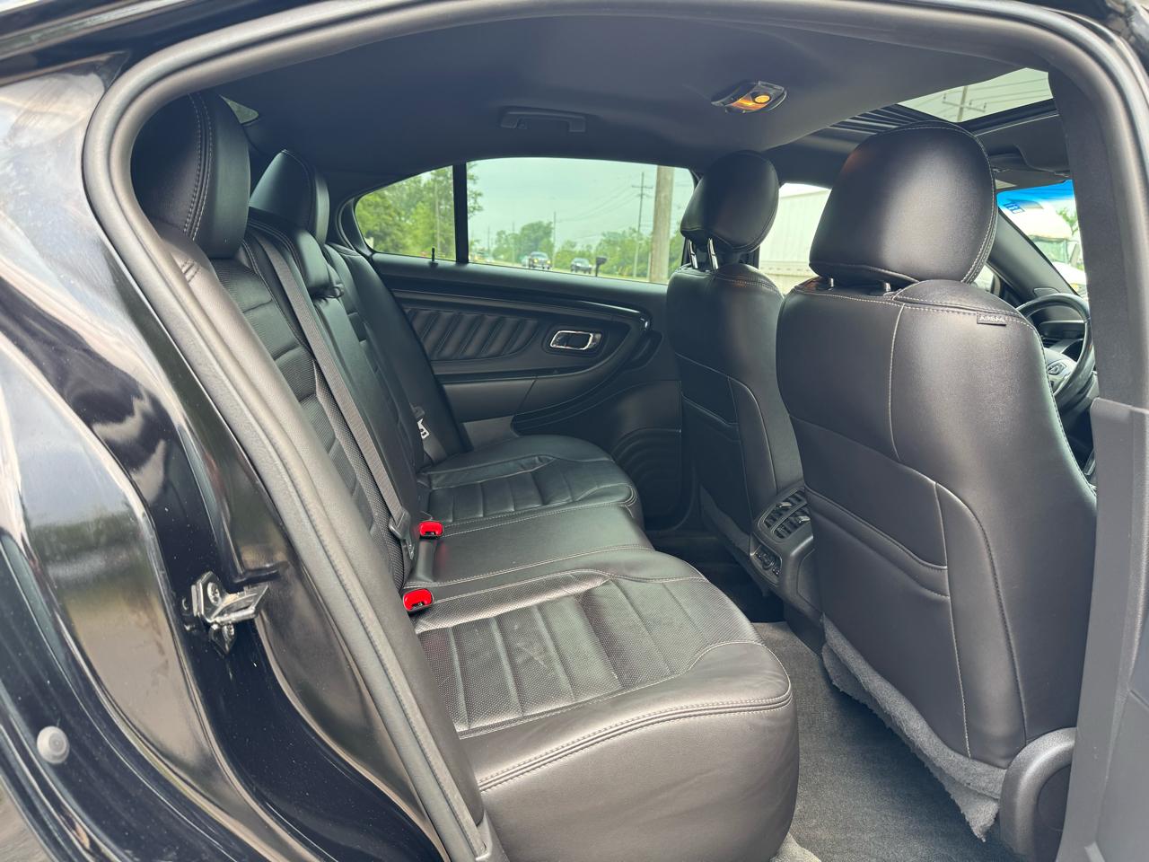 Ford Taurus SHO AWD 2016