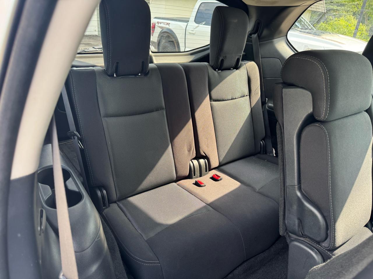 Nissan Pathfinder SV 4WD 2020
