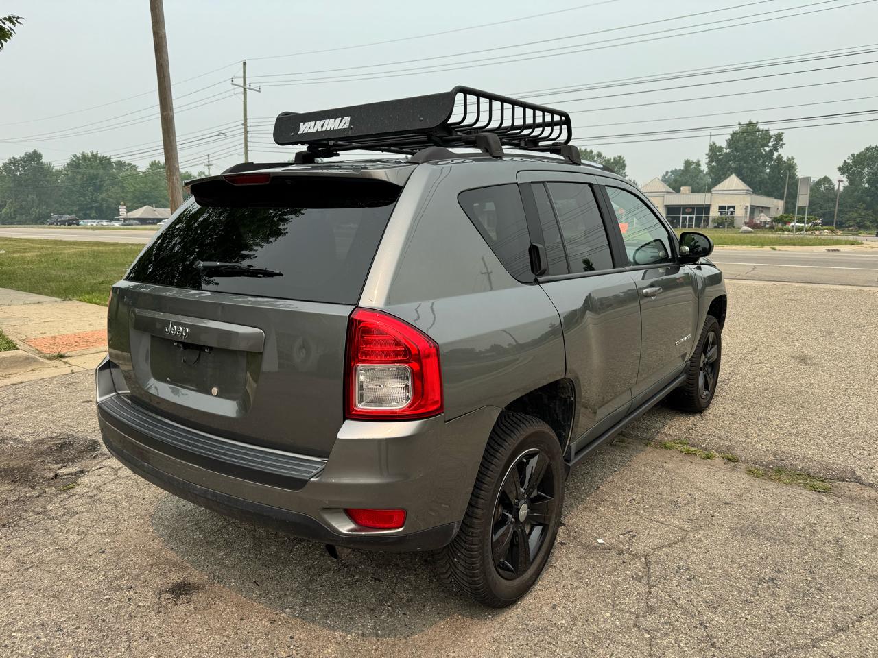 Jeep Compass Sport FWD 2011