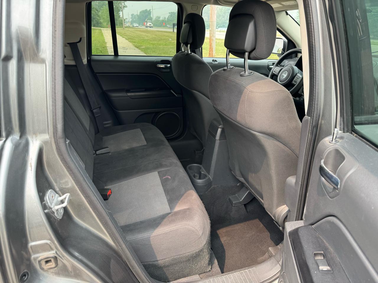 Jeep Compass Sport FWD 2011