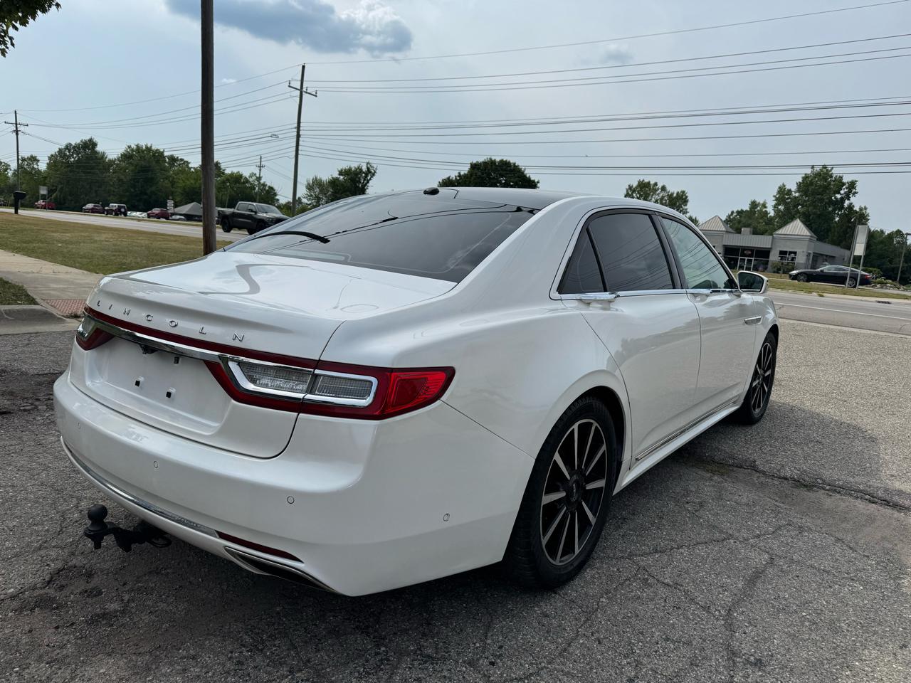 Lincoln Continental Reserve AWD 2017