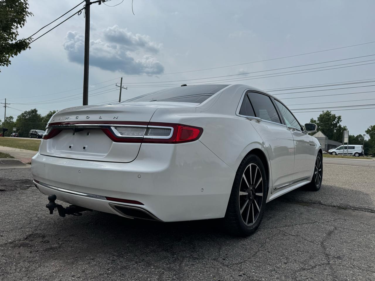 Lincoln Continental Reserve AWD 2017