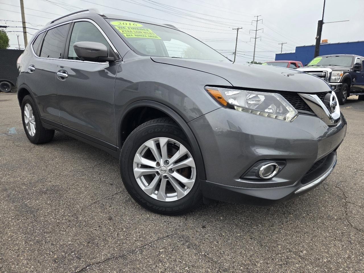 Nissan Rogue SV AWD 2016