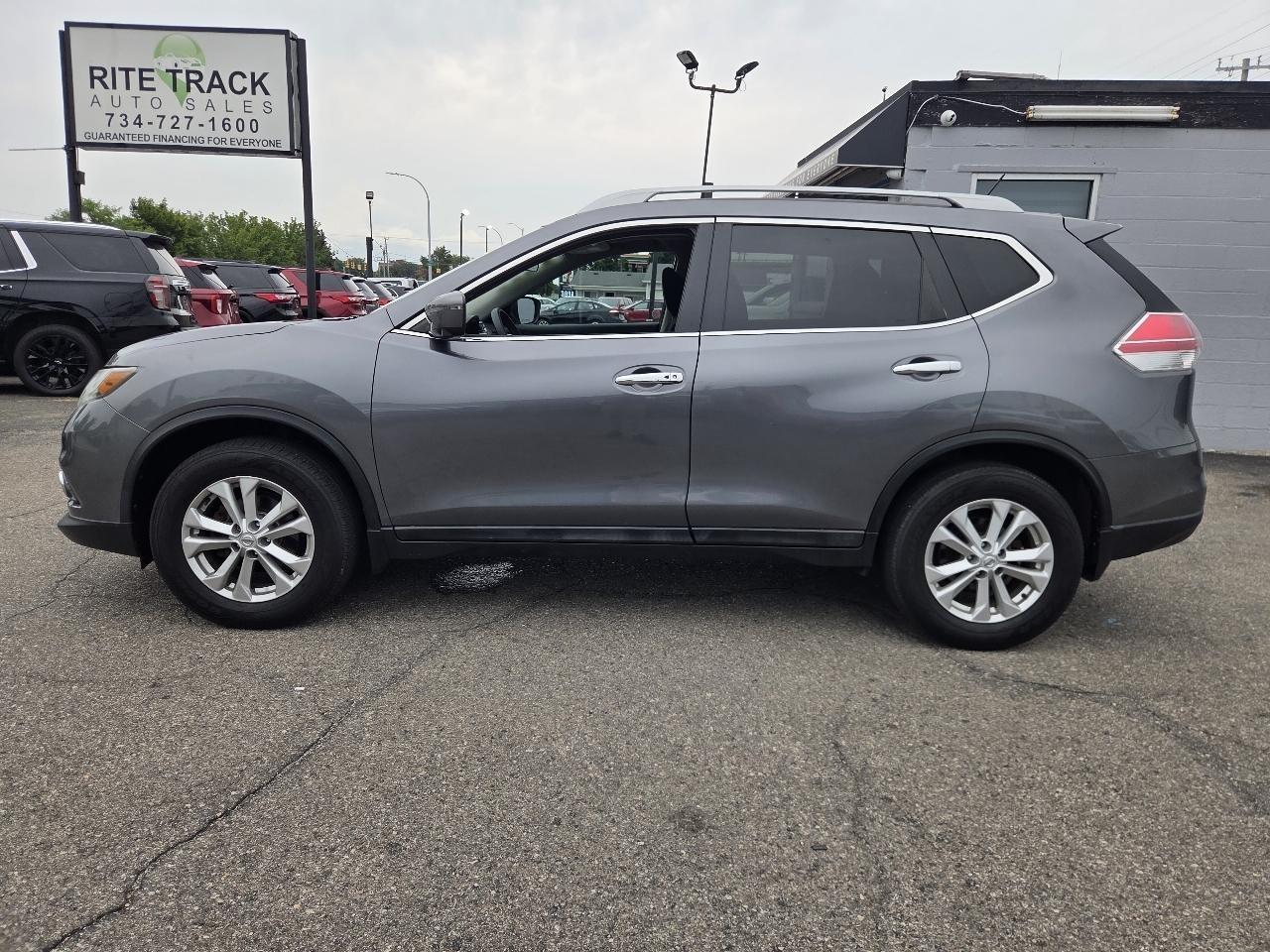 Nissan Rogue SV AWD 2016