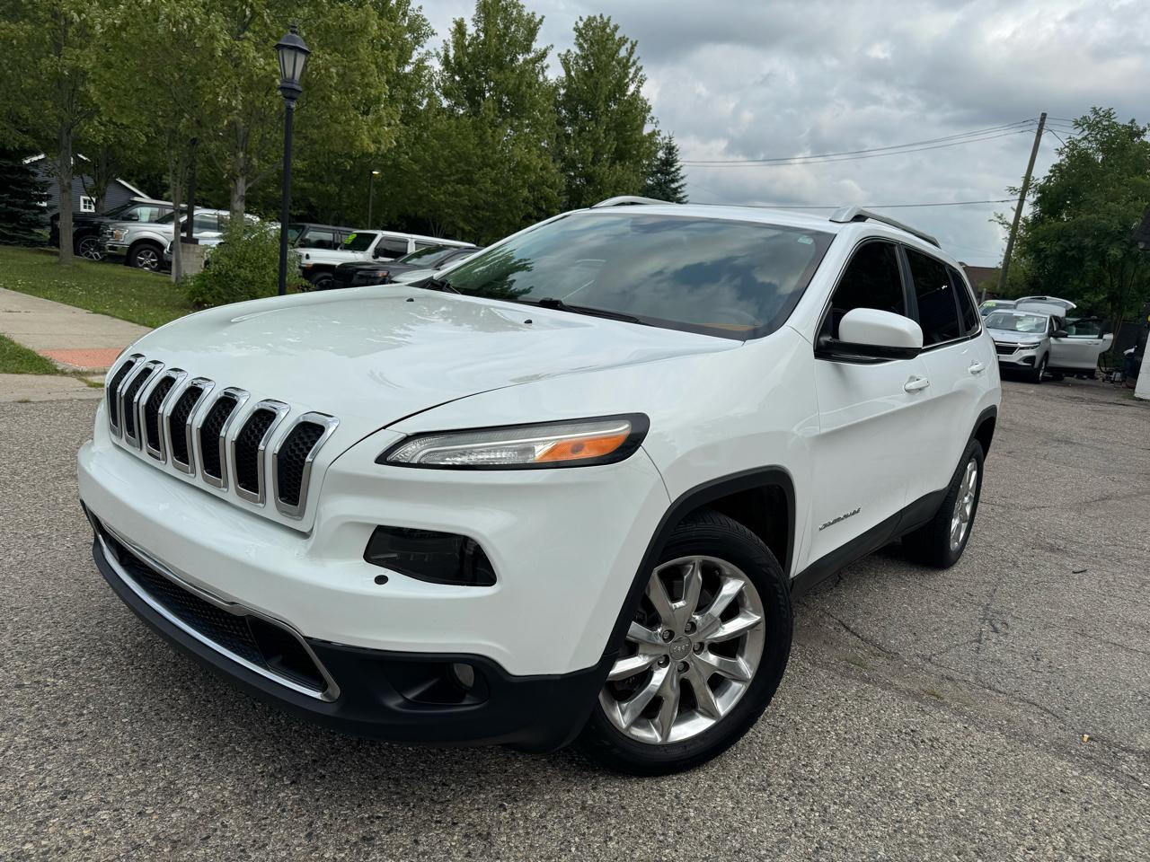 Jeep Cherokee Limited FWD 2015