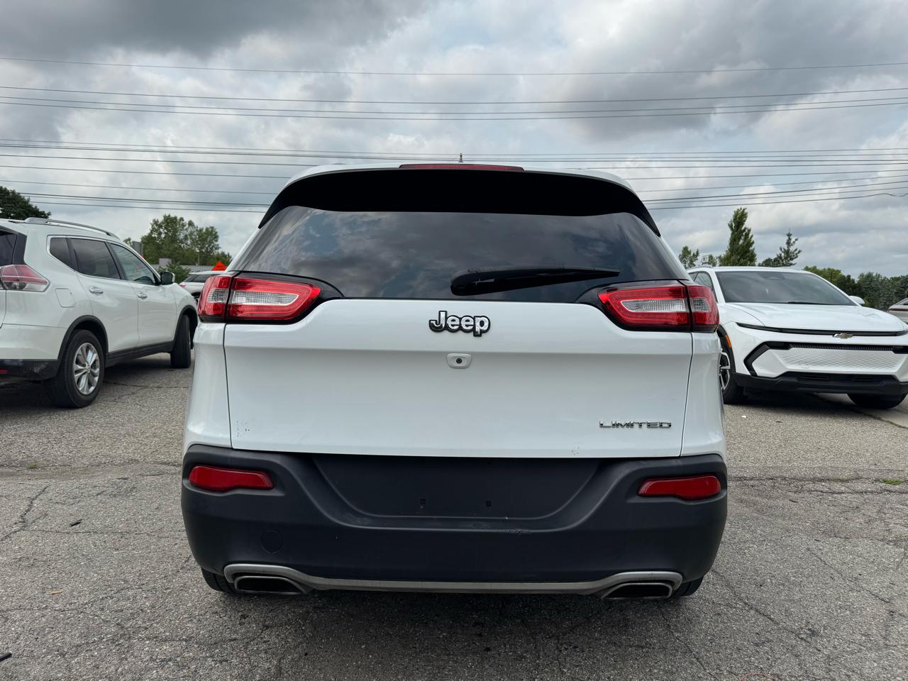 Jeep Cherokee Limited FWD 2015