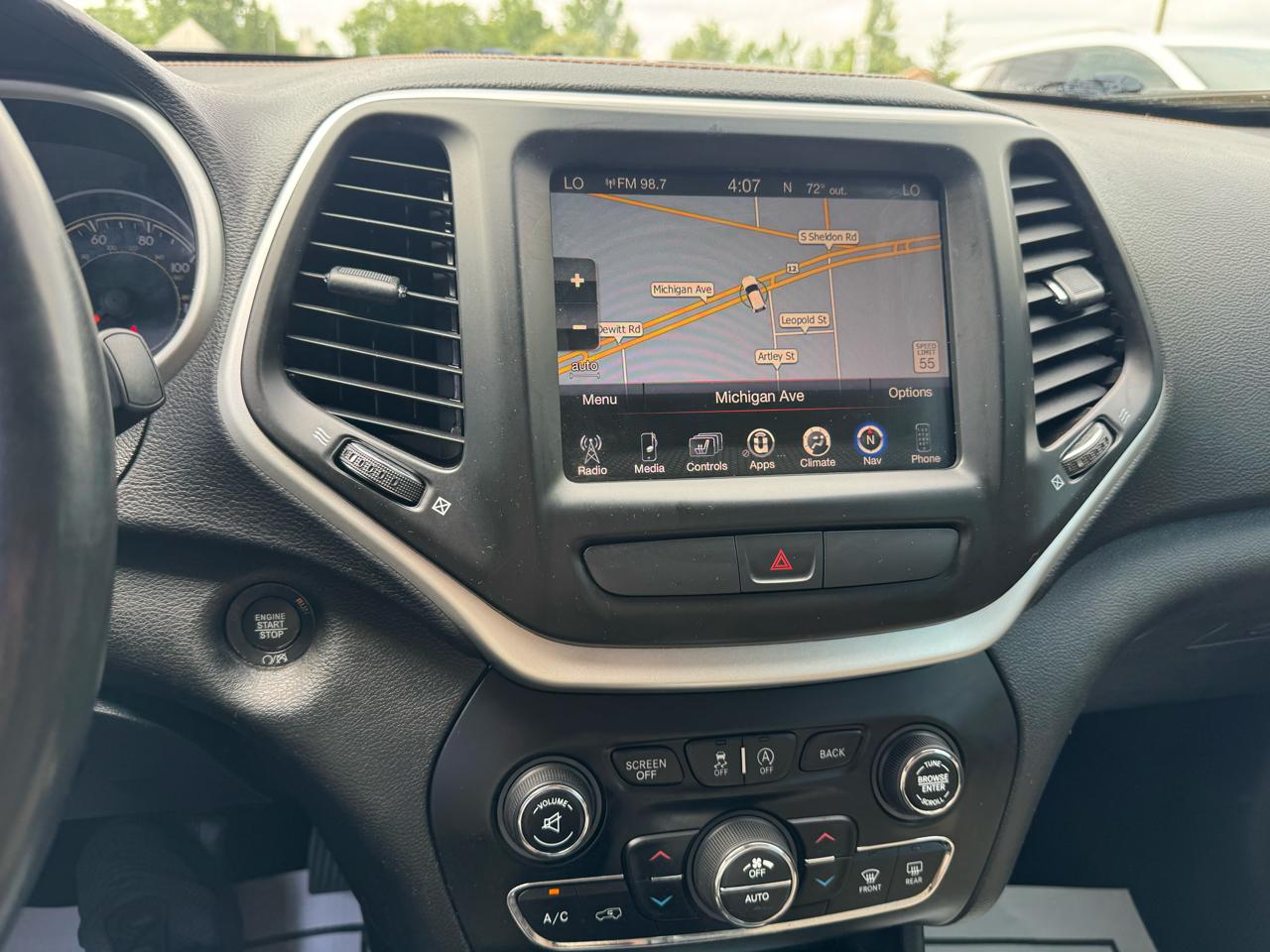 Jeep Cherokee Limited FWD 2015