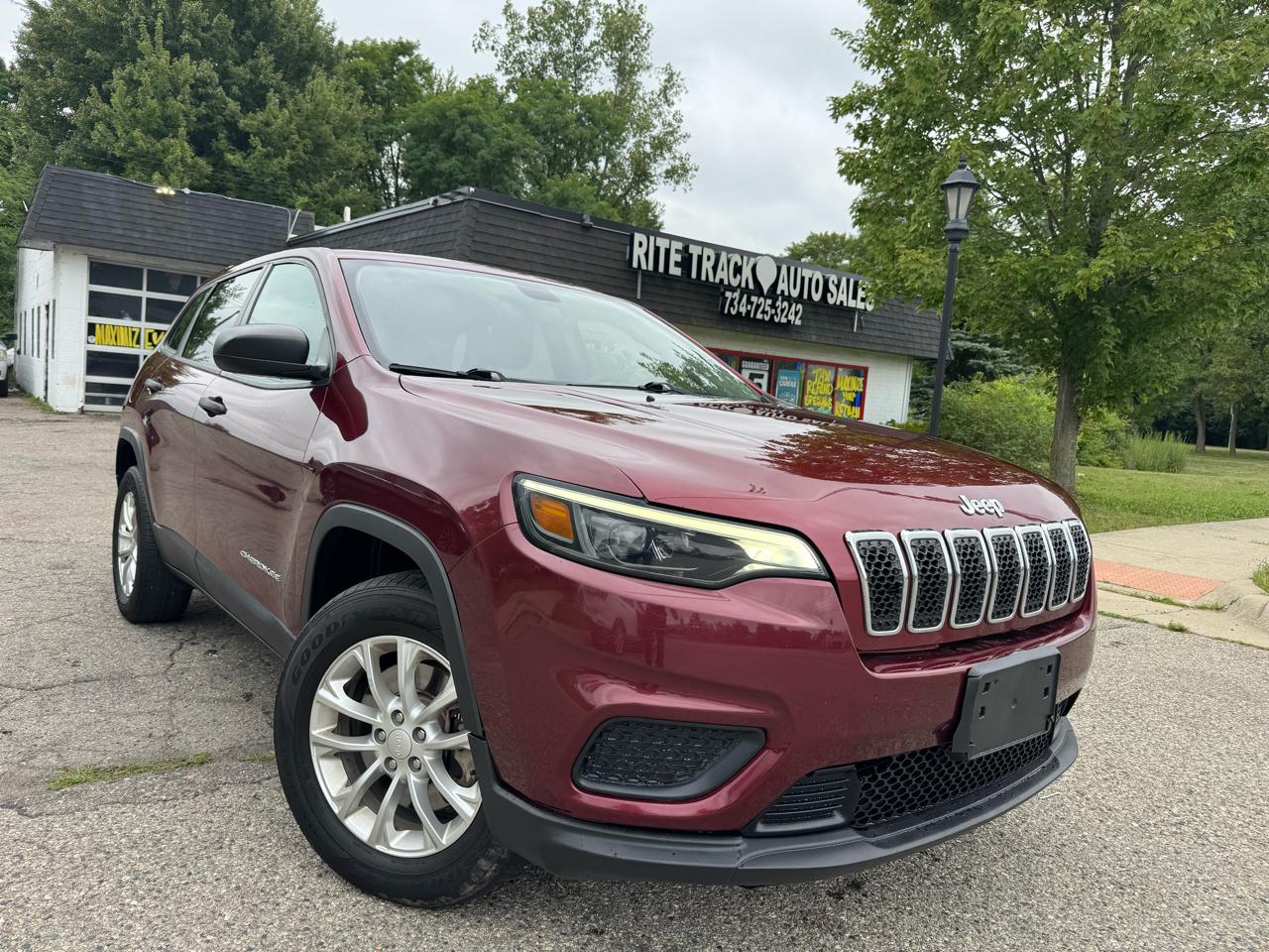 Jeep Cherokee Sport 4WD 2019