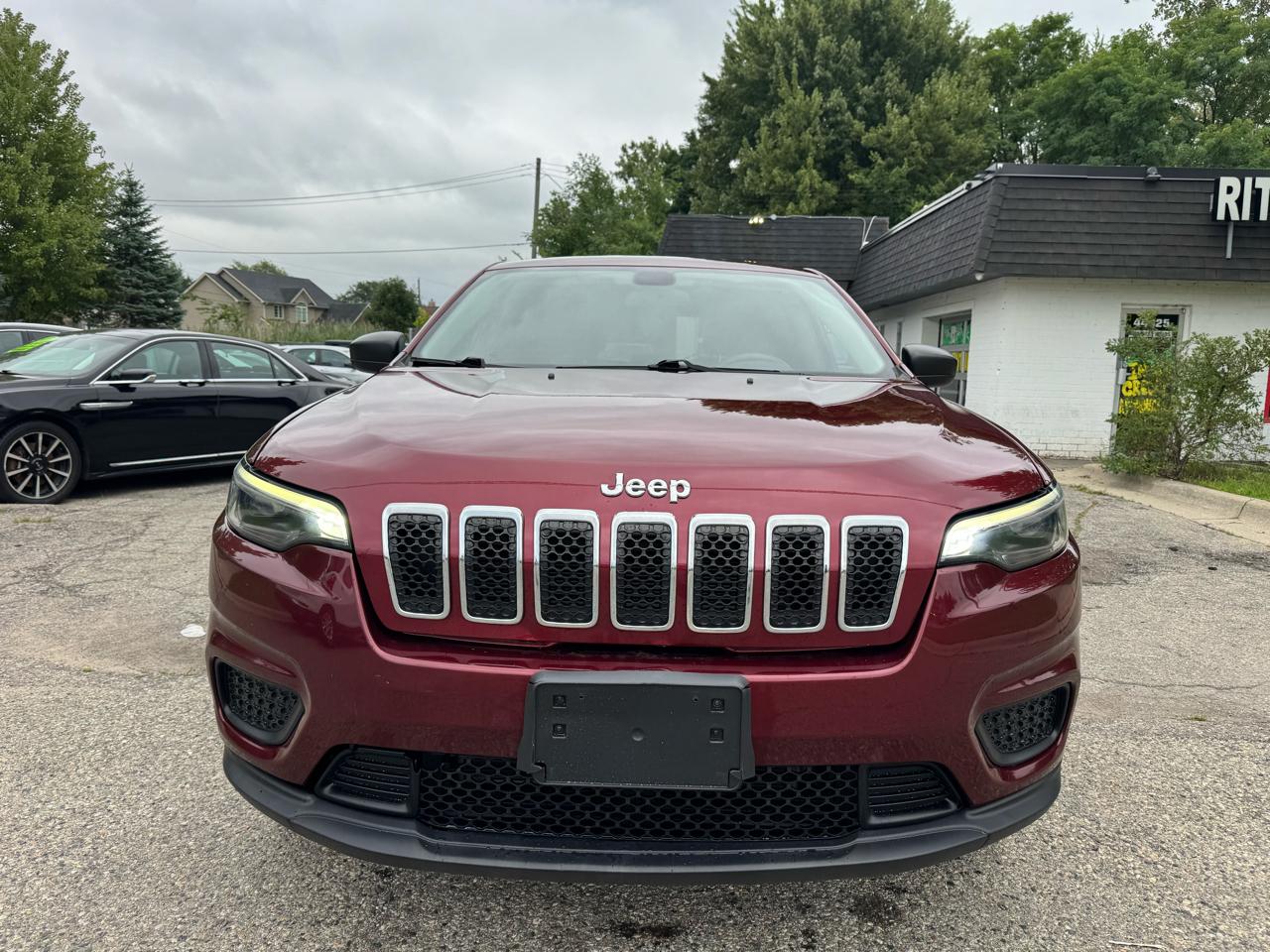 Jeep Cherokee Sport 4WD 2019