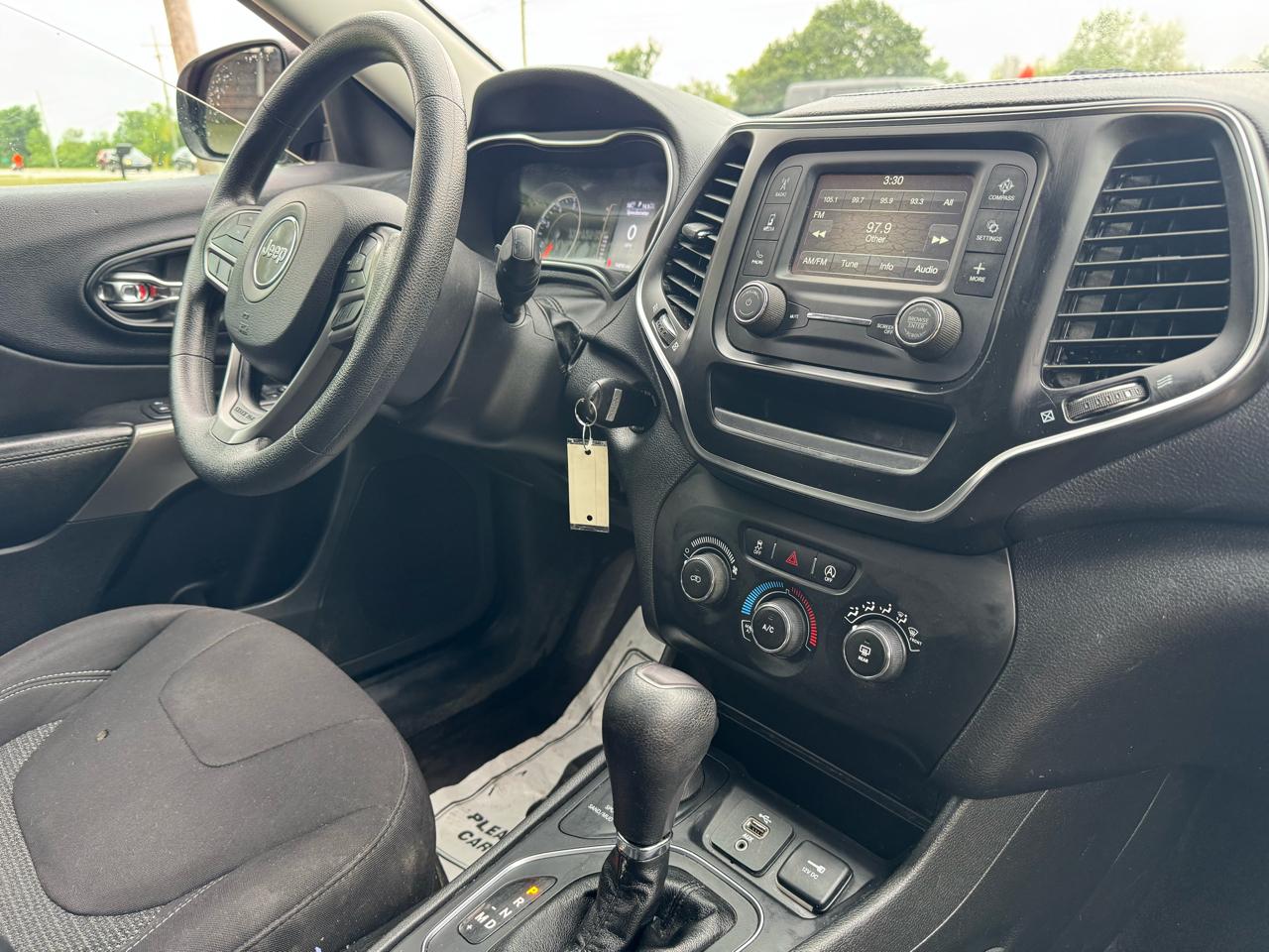 Jeep Cherokee Sport 4WD 2019