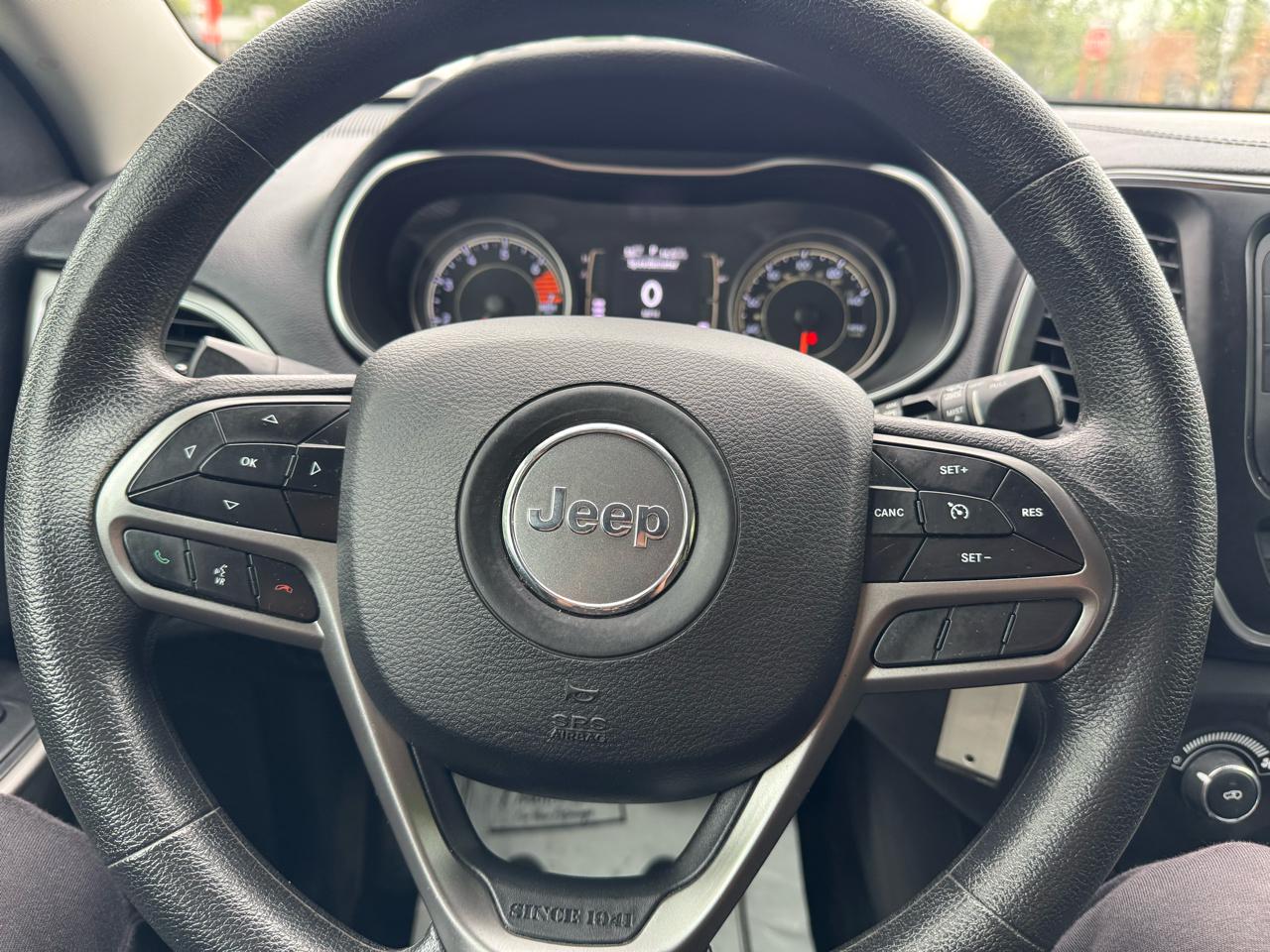 Jeep Cherokee Sport 4WD 2019