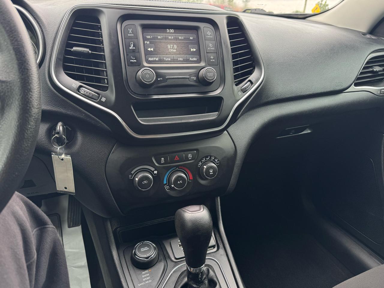 Jeep Cherokee Sport 4WD 2019
