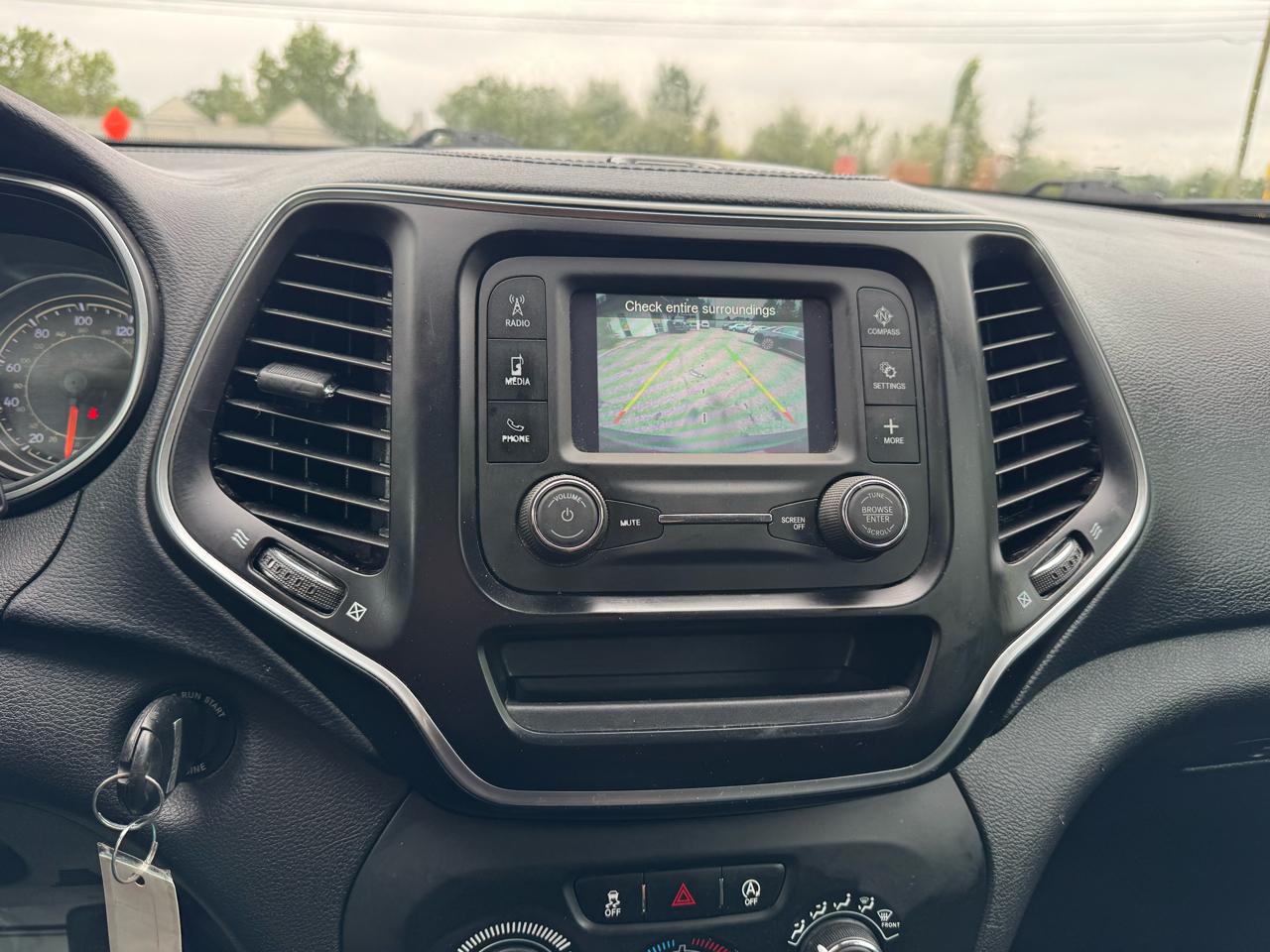 Jeep Cherokee Sport 4WD 2019